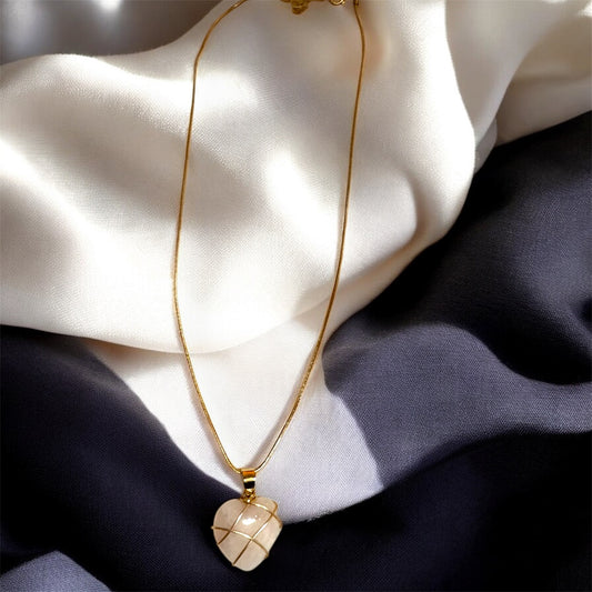 Collana Cuore Rosa Barbie e il Castello di Diamanti