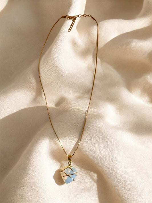 Collana Cuore Bianco Barbie e il Castello di Diamanti